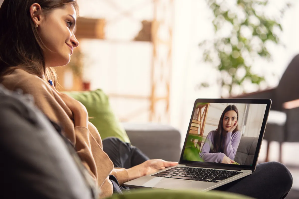 ventas-desventajsa-de-psicologo-en-linea