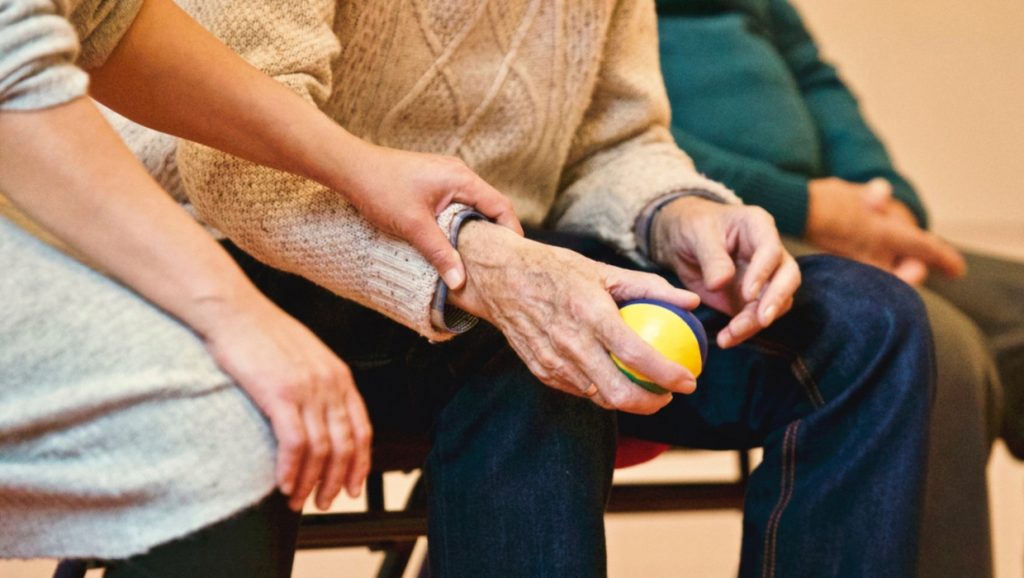 síndrome del cuidador causas síntomas y tratamiento