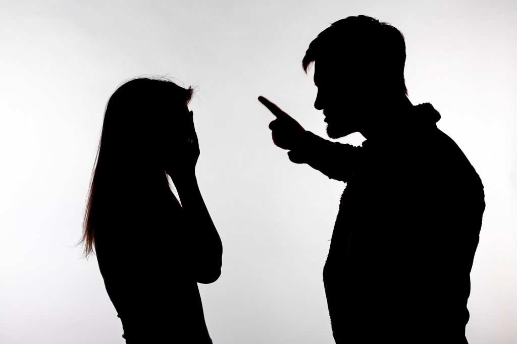 Cómo prevenir la violencia en el noviazgo? - Terapify